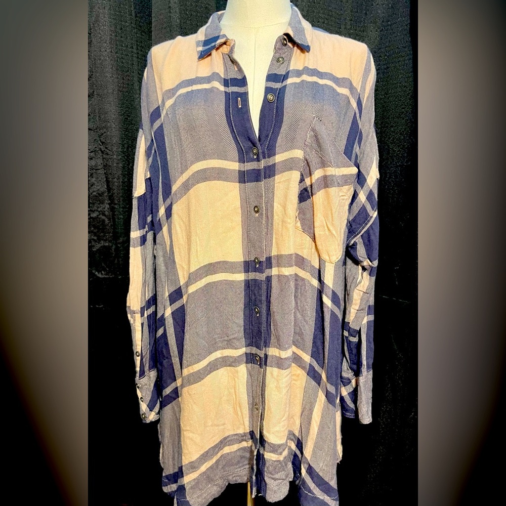 Free People Button Down Long Sleeve Top Medium RN#66170 CA#32054